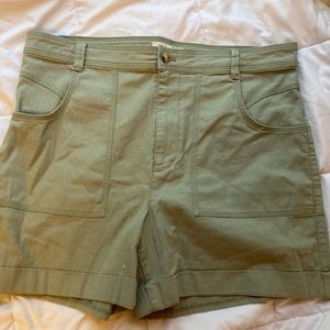 Madewell Green High-waisted Shorts